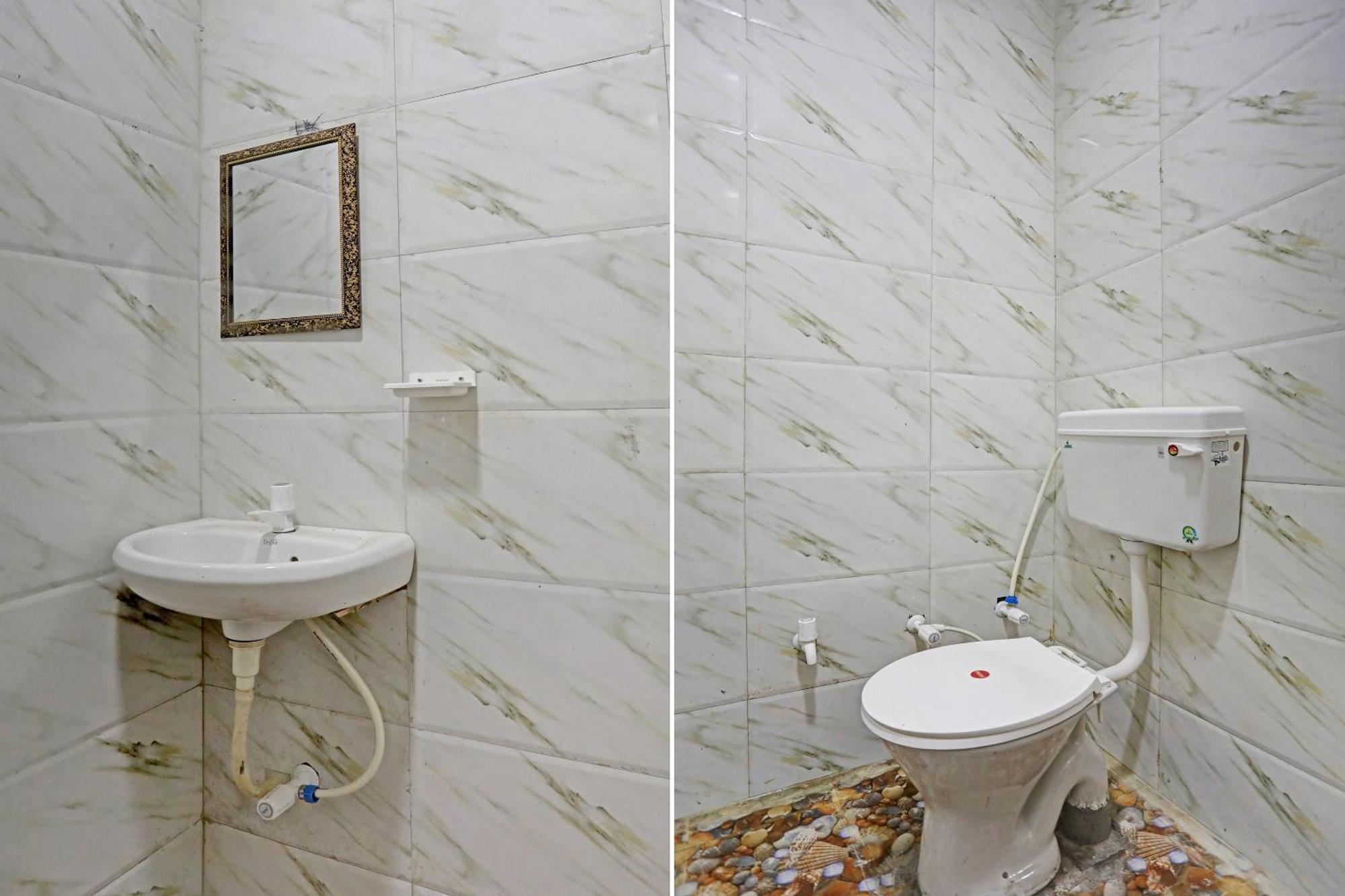 Hotel O Surya Gold Guest House Najafgarh Exterior foto